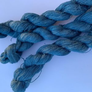 Knokkon indigo dyed miniskeins